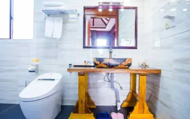 Tengchong Guishanju Panorama Inn