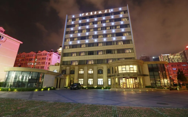 Central Business Hotel
