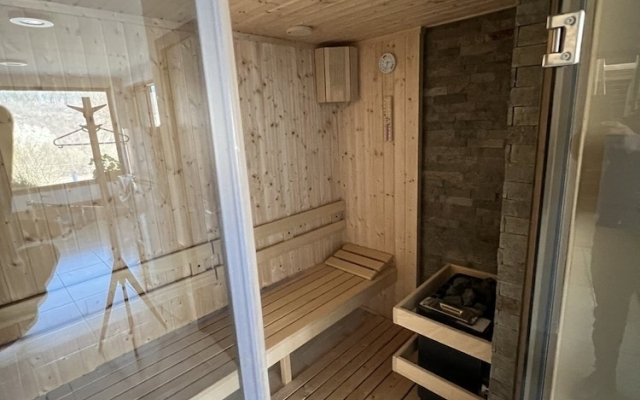 Luxurious Sunset Villa with Pool