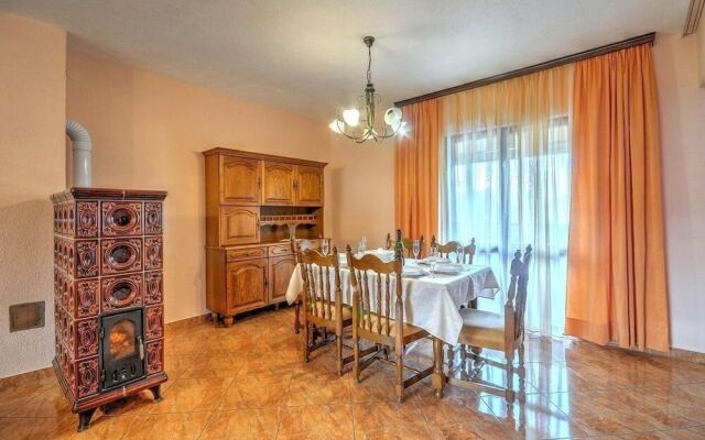 Apartment 43