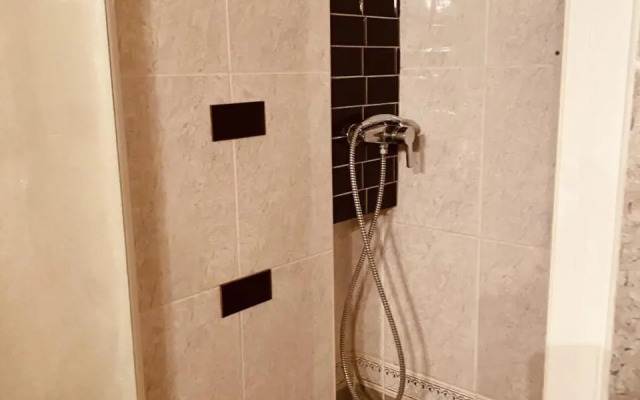 L'Industrie de Marie - Comme sous les toits