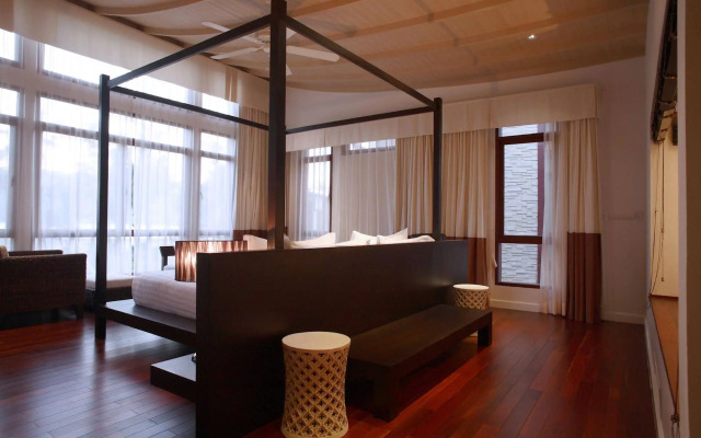 Amatapura Luxury Beachfront Resort