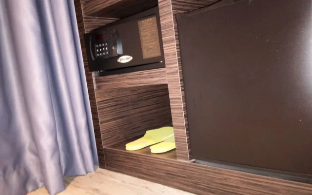 Valentino Rooms by VPHS - Chinatown