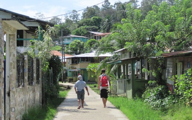 Hostal Bastimentos