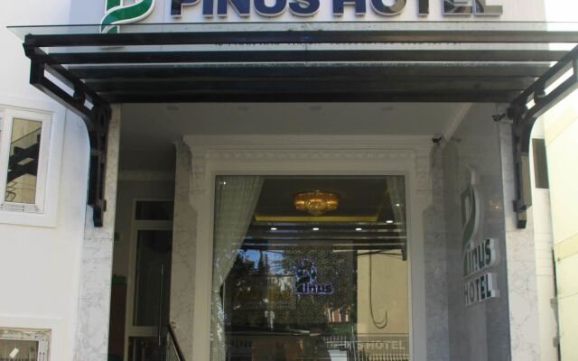 Pinus Hotel