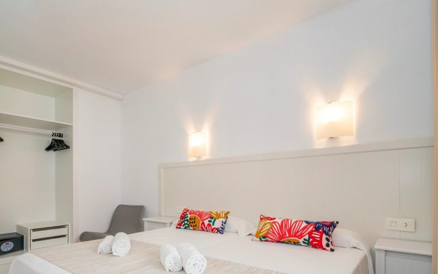 Aparthotel Beach Club