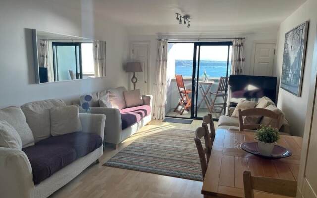Portrush Penthouse Stunning Harbour & Atlantic Views