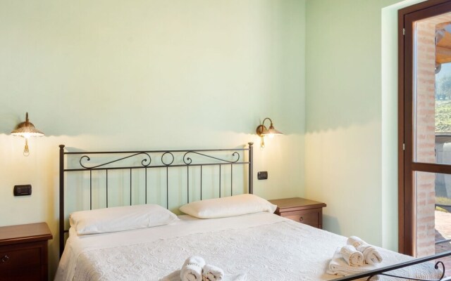 Lavish Holiday Home in Marsciano With Swimming Pool