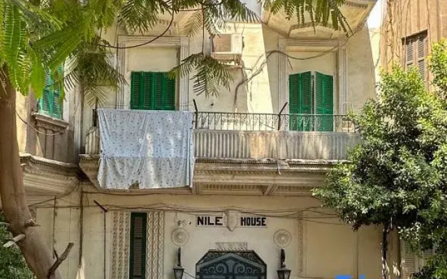 Bright Historic Apt. | Near Marriott & Gezira Club