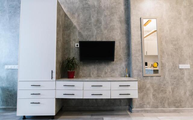Royal Tower Luxurious Smart Residence (1)