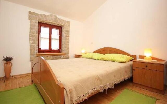 Apartments Pifar