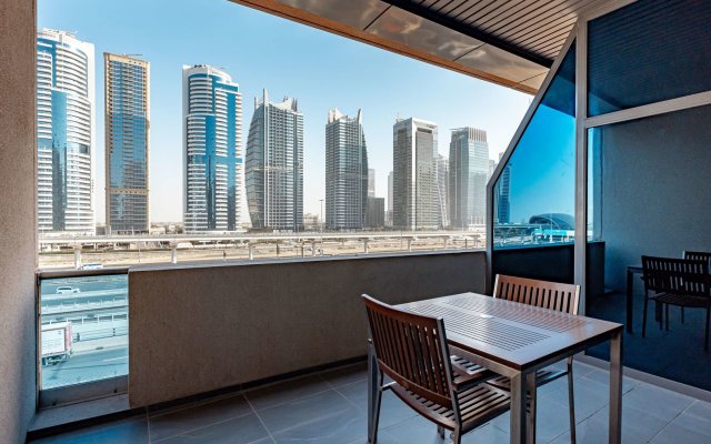 The Radisson Blu Residence, Dubai Marina