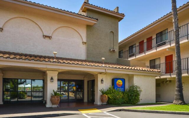 Comfort Inn & Suites Rancho Cordova - Sacramento