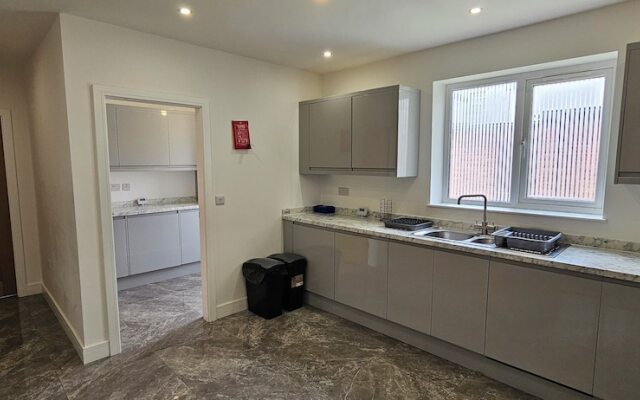 Citrine Suite 4 Bed House in Stoke on Trent