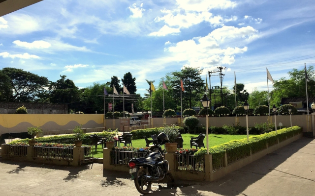 Hotel Samrat