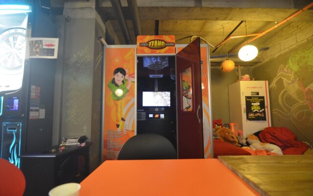 Kimchee Sinchon Guesthouse - Hostel