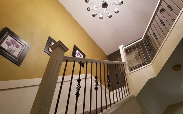 Tuscan Ridge Guesthouse Calgary West