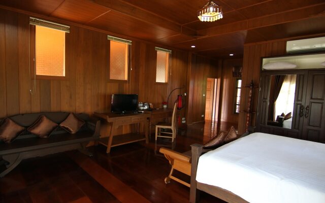 Little Teak Home Stay