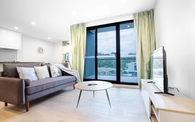 Trendy 2 Bedroom In Ringwood/Eastland With Parking