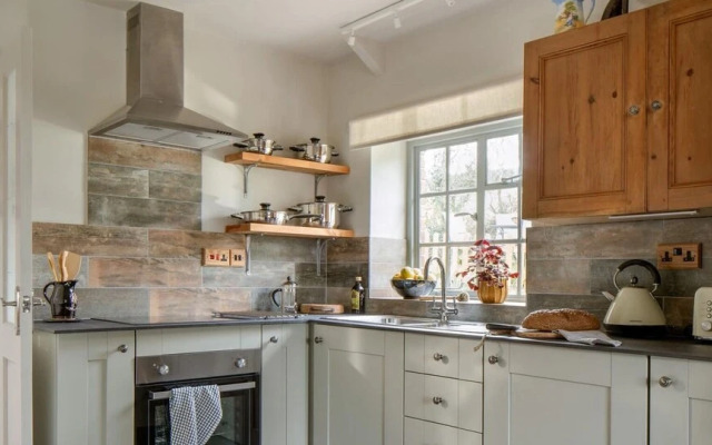 The Stables - Charming 15th Century Rural Bolthole, Newton Abbot