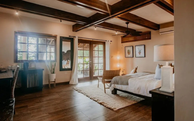 Sansara Surf and Yoga Resort - Retreat