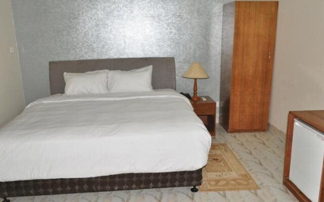 Hotel Shining Touch Limited