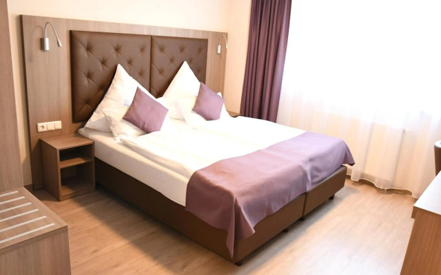 Ata Hotel - Self Check-in
