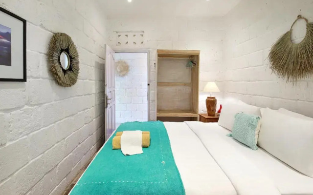 Kerang Bingin Beach Villa