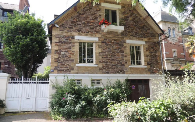 Chambre d'hôte le jardin de l'Esplanade Rennes Centre et gare