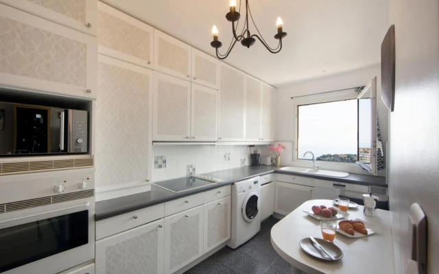 Panoramic view, 2 bedroom, Monaco,Riviera, Parking