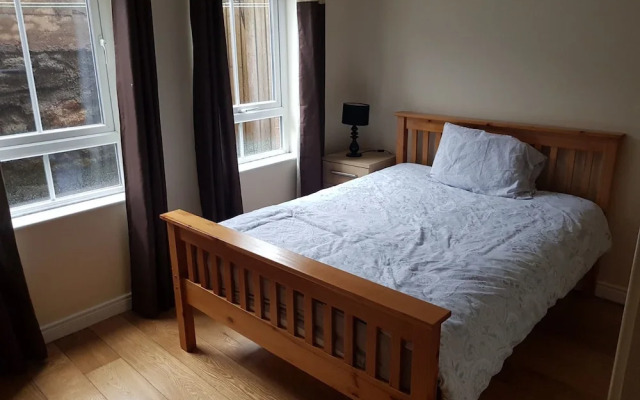 Lesley Grove Apartments