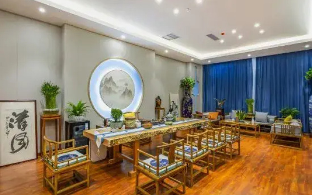 Sopley li zhi  Hotel