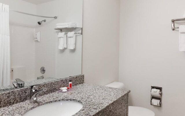 Super 8 By Wyndham Gresham Portland Area OR
