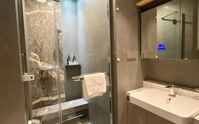 Zhongshan Perth Lodge (MIXC)