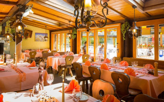 Typically Swiss Hotel Täscherhof