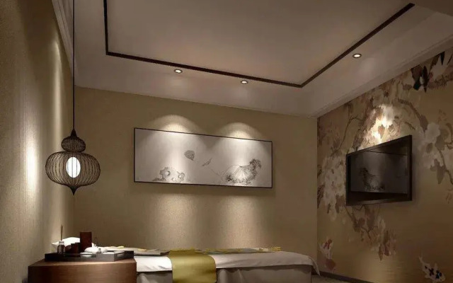 Shenzhen Bay Emerald Passion Man Hotel