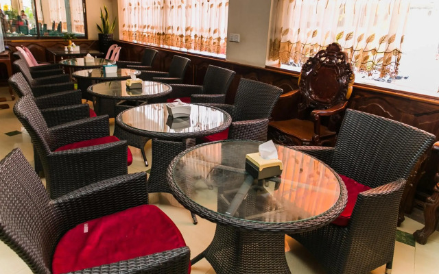 Star Hotel