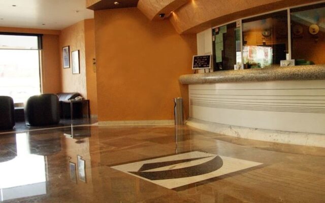 Portonovo Hotel & Suites