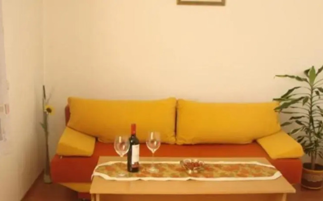 Kalistrina House