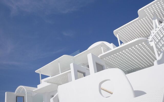 Tholos Resort