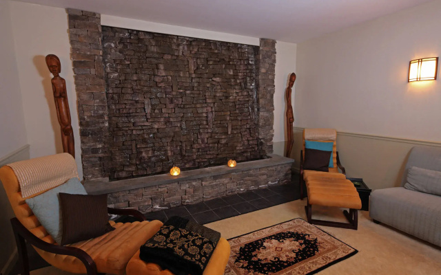 La Tourelle Inn & Spa