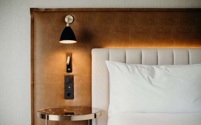 Hilton Frankfurt City Centre