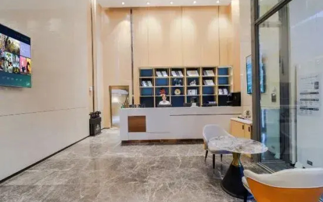 CHEERMAY Hotel (Zhengzhou Gaotie Dongzhan East Square)