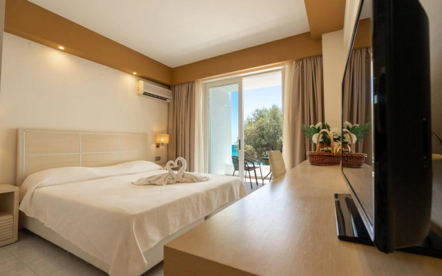 Kamari Beach Hotel - All inclusive