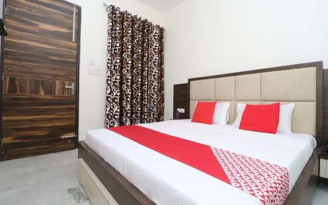 Oyo 39638 Hotel Indigo