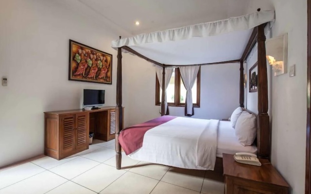 PB - Villa 5 - 4BR · 4-BR Private Pool Villa Walk to Seminyak Beach – Guest Rooms – Denpasar