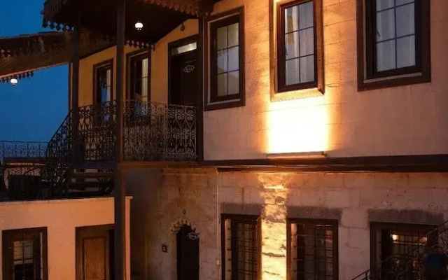 Tudyahan 1874 Hotel