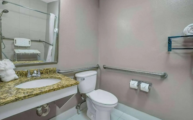Motel 6-Vernon, CT - Hartford