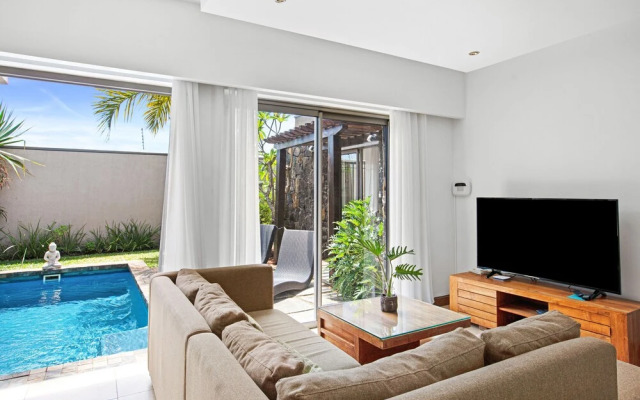 Athena Villa D10