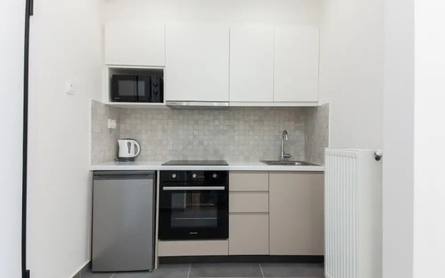 Stylish New Paradise for 2 in Marousi